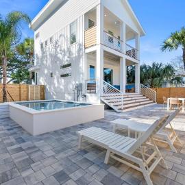 Sunset Cove 2 - Heated Pool - Sea Views - Walkable
