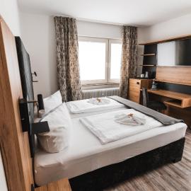 Hotel Apartments Restaurant CALA LUNA, hotel u gradu Marburg an der Lan