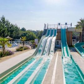 Bungalow charmant, Saint-Julien-en-Born, Piscine partagée, hotel in Saint-Julien-en-Born