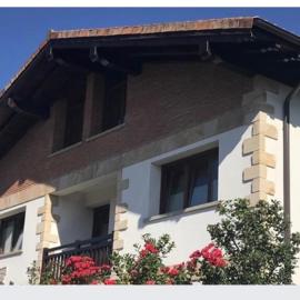 Casa Iparra Txiki Berri, hotel sa Irún
