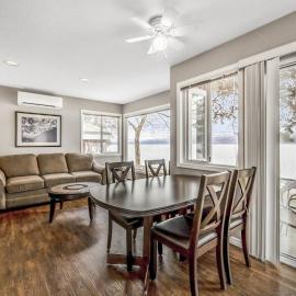 The Perfect Getaway Cabin in the Okanagan #6, hotel a West Kelowna