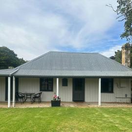 Ulva Cottage - Historical BnB、ペノラのホテル