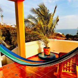 La Casa de Colores Ocean View, ξενοδοχείο σε Puerto Angel