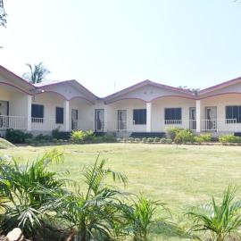 Swami Sahvas Homestay, hotel v destinácii Kudāl