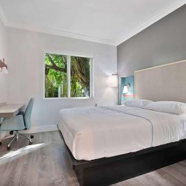 Atrium Hotel, Trademark Collection by Wyndham