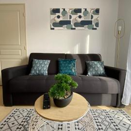Les Naïades I48 - 2 bedrooms for 5 people !, hotel sa Avène