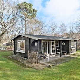 Beautiful Home In Frederiksværk, hotell sihtkohas Frederiksværk