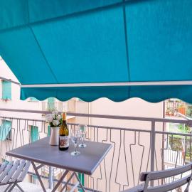 2 Bedroom Awesome Apartment In Chiavari, מלון בקיאברי