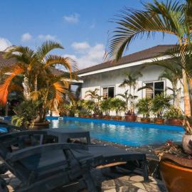 MB House Resort