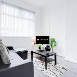 Beautiful Apartment una - free public parking