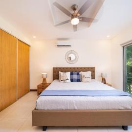 Condo Casa Blanca 6 - modern 2BR,2BA near to Beach & Town, hotel u gradu Potrero