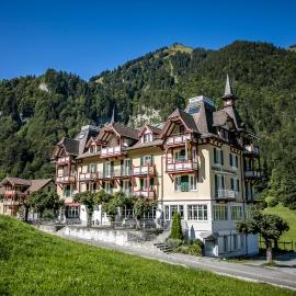 Hotel Alpenhof, hotel Kernsben