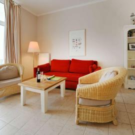 Haus am Hövt - Ferienwohnung 3, hotel in Göhren