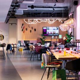 Moxy Outletcity Metzingen, hotel v destinaci Metzingen