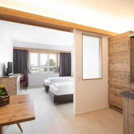 snooze apartments Holzkirchen, hotel em Holzkirchen