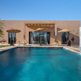 Ezz Dar Marrakech Villa Piscine sans vis a vis Private Pool pour Familles & Couples mariés, hôtel à Marrakech