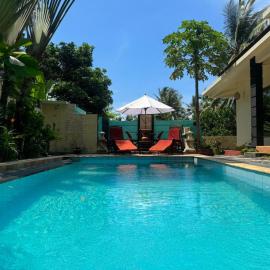 Superb totally private family friendly villa with pool and only 500 metres from beach