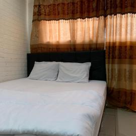 RedLiving Apartemen Sentra Timur - YN Idea Property Tower Kuning, Hotel in Jakarta