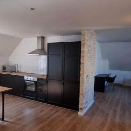 Newly renovated, great location
