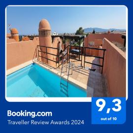Apartamentos Paraiso Vera Playa, Ed Palmerston, Atico J a pie de Playa, piscina privada en solárium, WI-FI