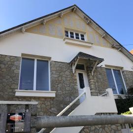 Le Pavillon Rennais - Garden Cottage – hotel w mieście Rennes