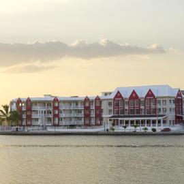 Ramada by Wyndham Tikal Isla de Flores, hótel í Flores