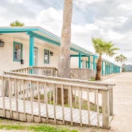 captain's quarters، فندق في Port O'Connor
