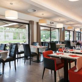 Brit Hotel Privilège Figeac, hotel v mestu Figeac