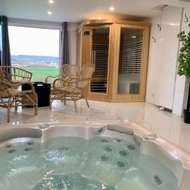 Le Spanorama; gîte premium, hotel u gradu Vincelles