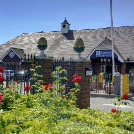 Best Western Manor Hotel、グレーブゼンドのホテル