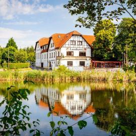 Landhotel & Reiterhof Schumann，特里普蒂斯的飯店