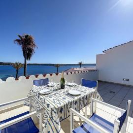 Roca Fornells, Atico Maritimo F05, hotel u gradu Fornells