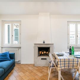 GuestHost - Modern Apartment 350mt from Piazza del Popolo!