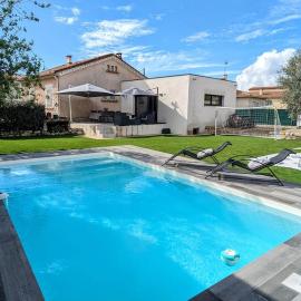 Jolie villa avec piscine à 15mn des plages