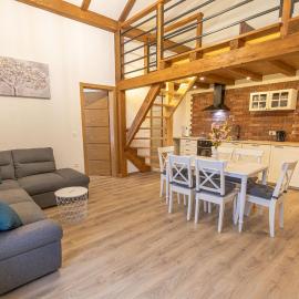 Apartmani Velebit, hotel din Krasno Polje