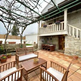 La Casita, hotel in Nogueira de Ramuin