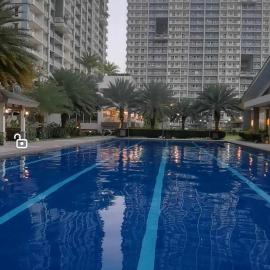 Modern 2BR Condo with Fiber Net and Netflix