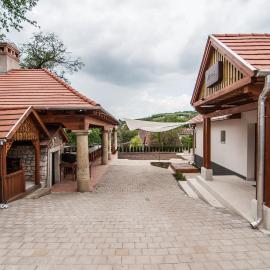 Zsirai Guest House