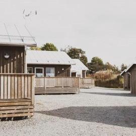 Lövhults Camping & Stugby, отель в городе Несшё