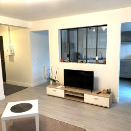 Appartement calme Antony, terrasse, vue jardin, proche Paris et Orly, hotel a Antony