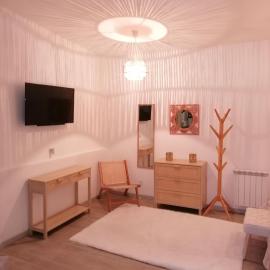 Appt l'orientale 50m2 avec terrasse, hôtel à Rouvroy