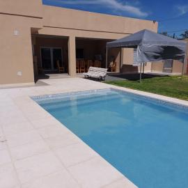 Casa Quinta LA ESQUINA, hotel in Olivera