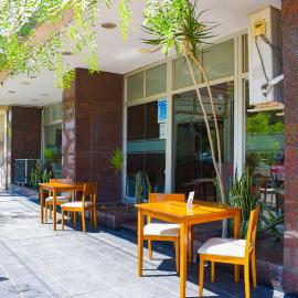 Nuevo Hotel Bristol, hotel u gradu Santijago del Estero
