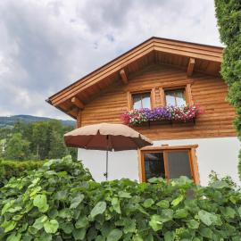 Chalet in Piesendorf near Ski Slopes, hotel a Piesendorf