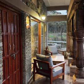 BSR Farms Resort, hotel u gradu Pauri