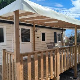 Mobil Home COSY 3 Ch Clim et TV Camping Les Salins, hotel i Vic-la-Gardiole