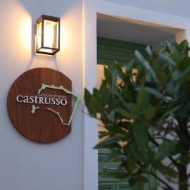Castrusso Castle apartments, hotell i Chios