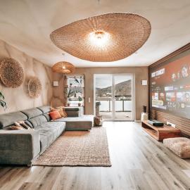 GetAway Penthouse: Spa & Cinema, hotel in Echternacherbrück