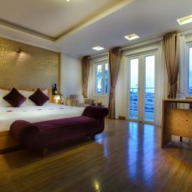 Eliana Ruby Hotel & Travel, Hotel in Hanoi