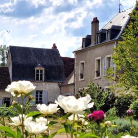Chambre d'hôtes "Au bord de Loire", hôtel à La Marche